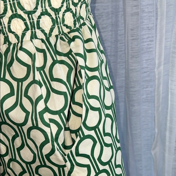 Green Patterned Women's Dress - Picture 9 of 13